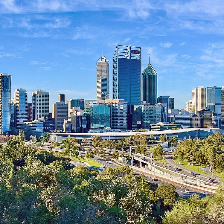 1280px-Perth_CBD_skyline_from_State_War_Memorial_Lookout%2C_2023%2C_04_b.jpg